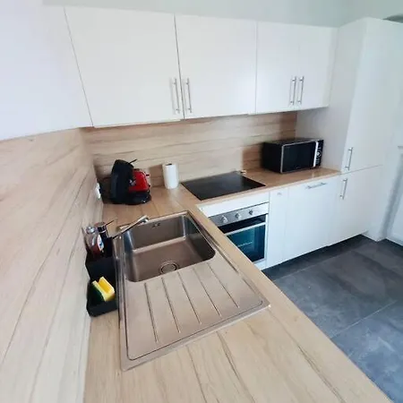 Large One Bedroom In Center With Terrace & Parking Appartement Luxembourg
